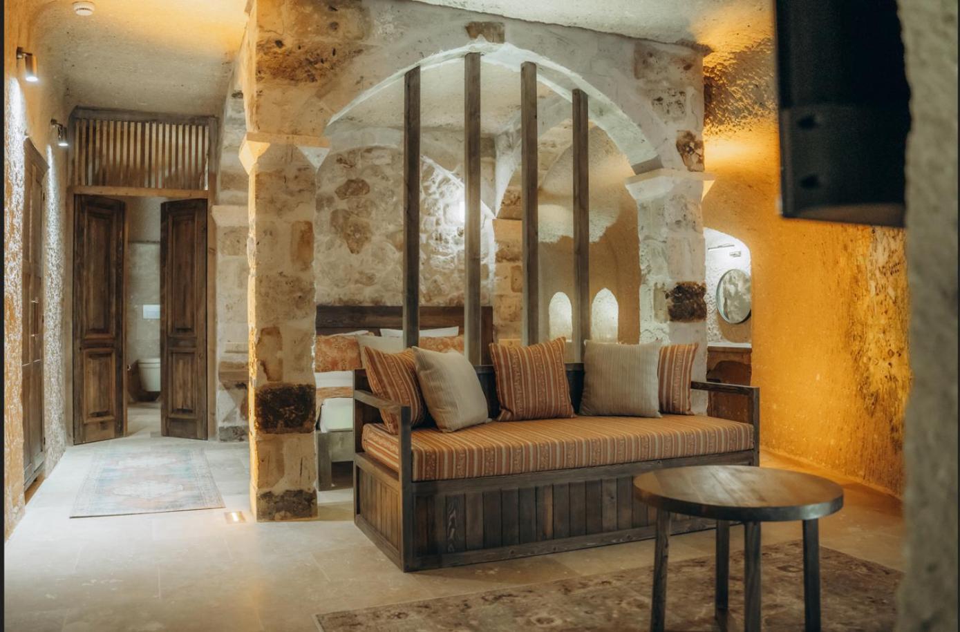 Готель La Fairy Cappadocia (Adults Only) Учгісар Екстер'єр фото