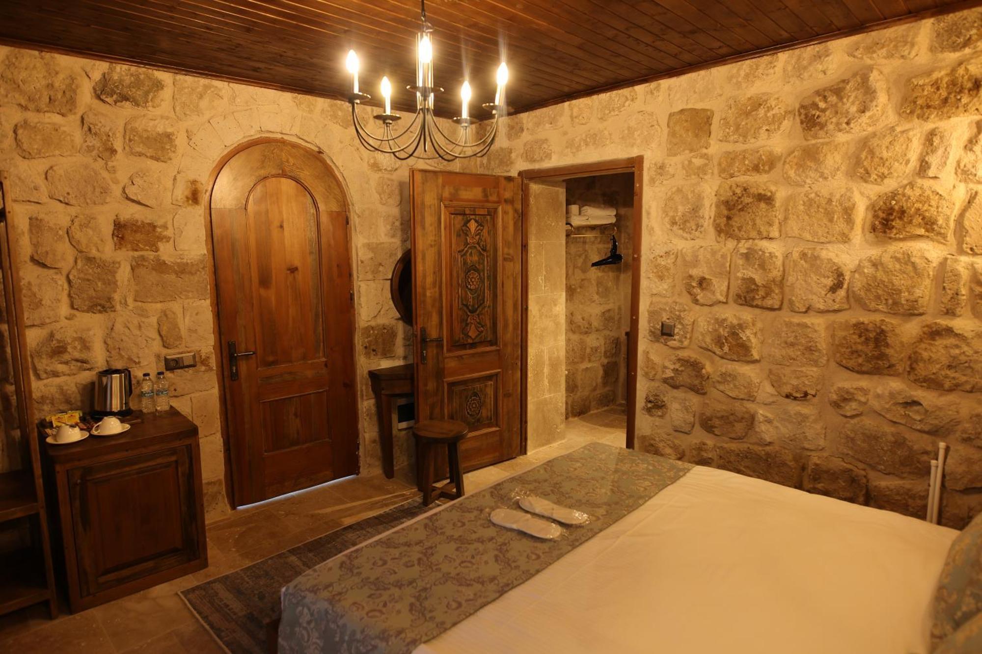 Готель La Fairy Cappadocia (Adults Only) Учгісар Екстер'єр фото