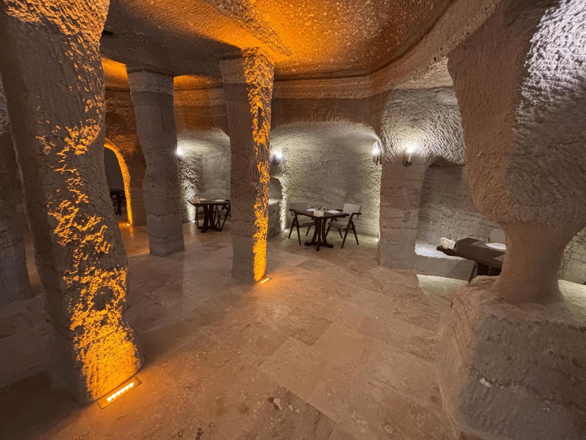 Готель La Fairy Cappadocia (Adults Only) Учгісар Екстер'єр фото