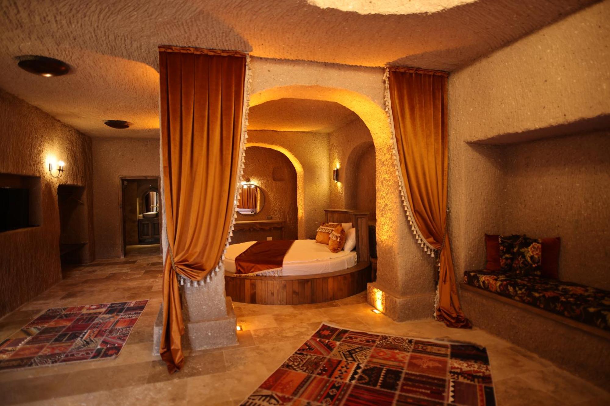 Готель La Fairy Cappadocia (Adults Only) Учгісар Екстер'єр фото