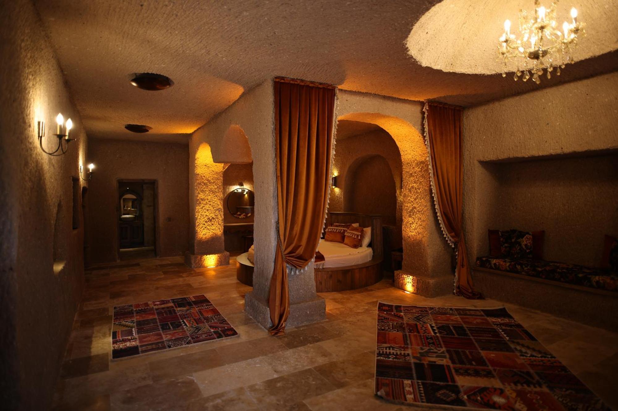 Готель La Fairy Cappadocia (Adults Only) Учгісар Екстер'єр фото